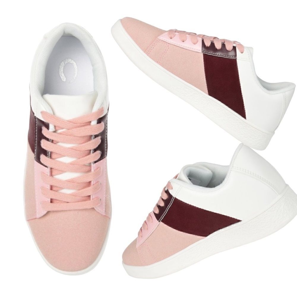 Journee Collection Women's Tru Comfort Foam Auburn Sneakers in the Size 9.5M